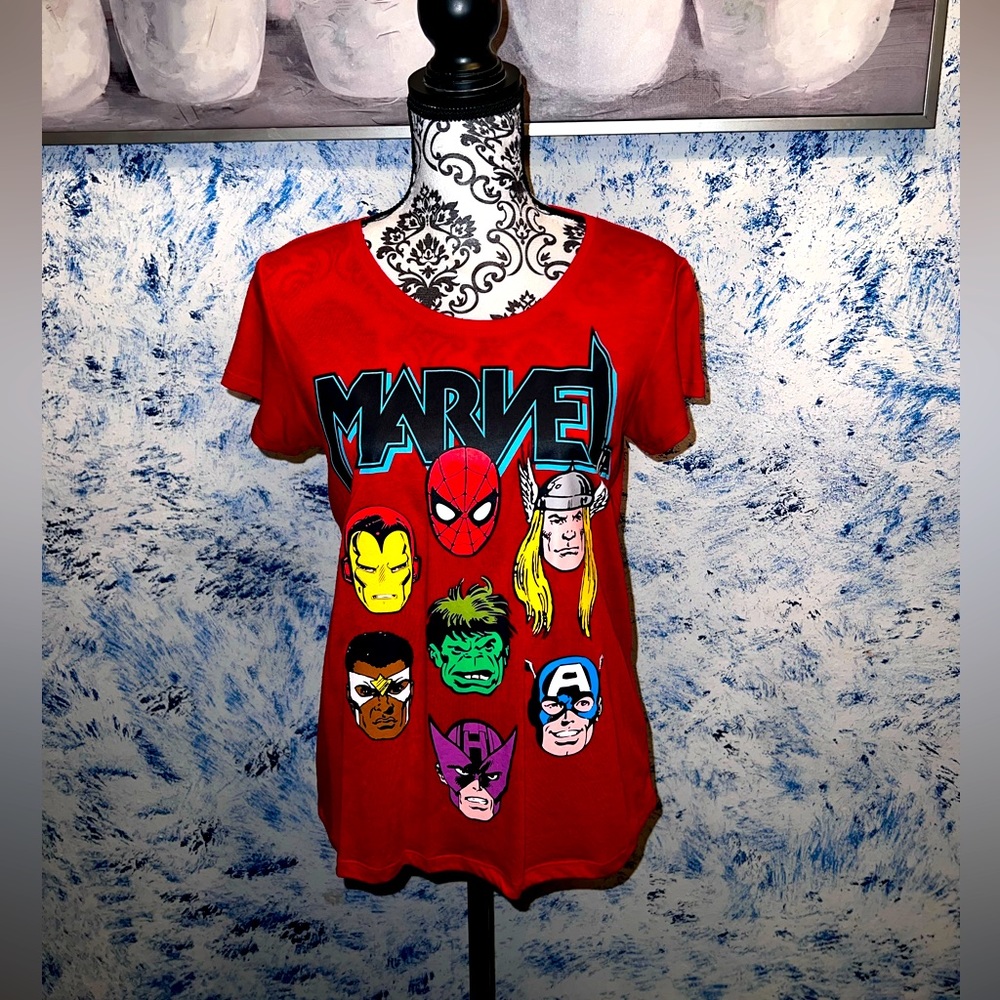 Size medium marvel shirt